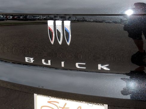New 2026 Buick Envista Avenir FWD image 14