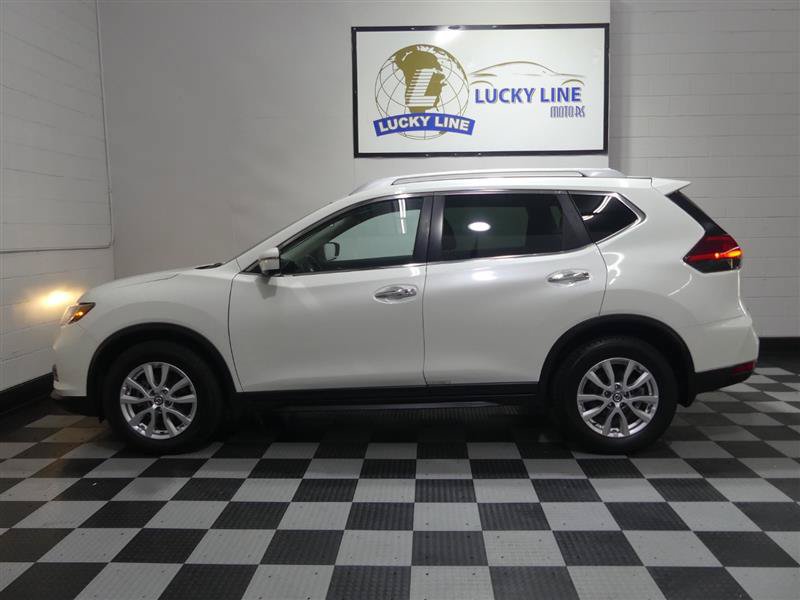 Used 2017 Nissan Rogue SV w/ SV Premium Package FWD image 7