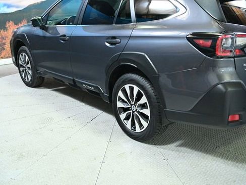 Used 2024 Subaru Outback Limited image 8