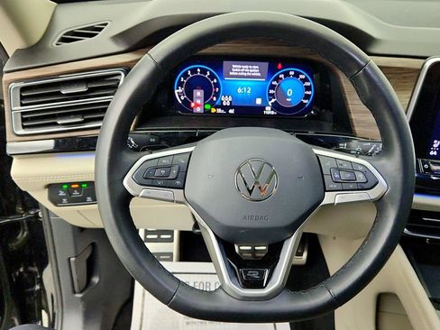 Used 2024 Volkswagen Atlas SEL Premium R-Line AWD/4WD image 13