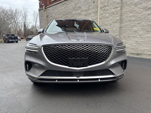 Used 2024 Genesis GV70 2.5T w/ Select Package image 4