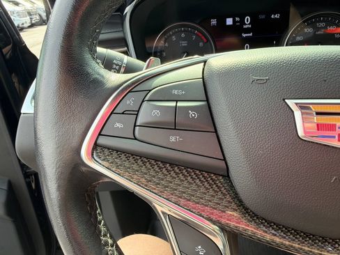 Used 2020 Cadillac XT5 Sportv AWD/4WD image 29