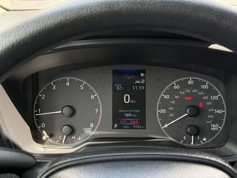 Used 2025 Toyota Corolla LE w/ LE Premium Package FWD image 11