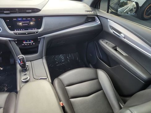 Used 2021 Cadillac XT5 Luxury image 21