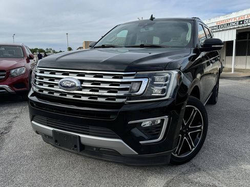 Used 2019 Ford Expedition Limited w/ Texas Edition Package image 3