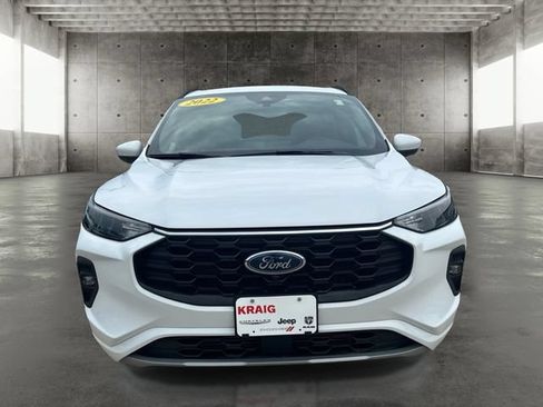 Used 2023 Ford Escape ST-Line Select w/ Tech Pack #2 AWD/4WD image 2