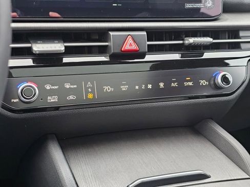 New 2026 Kia Sportage X-Line image 24