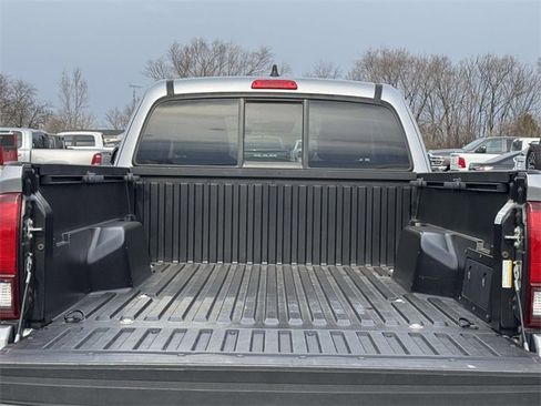 Used 2021 Toyota Tacoma SR w/ SX Package image 21