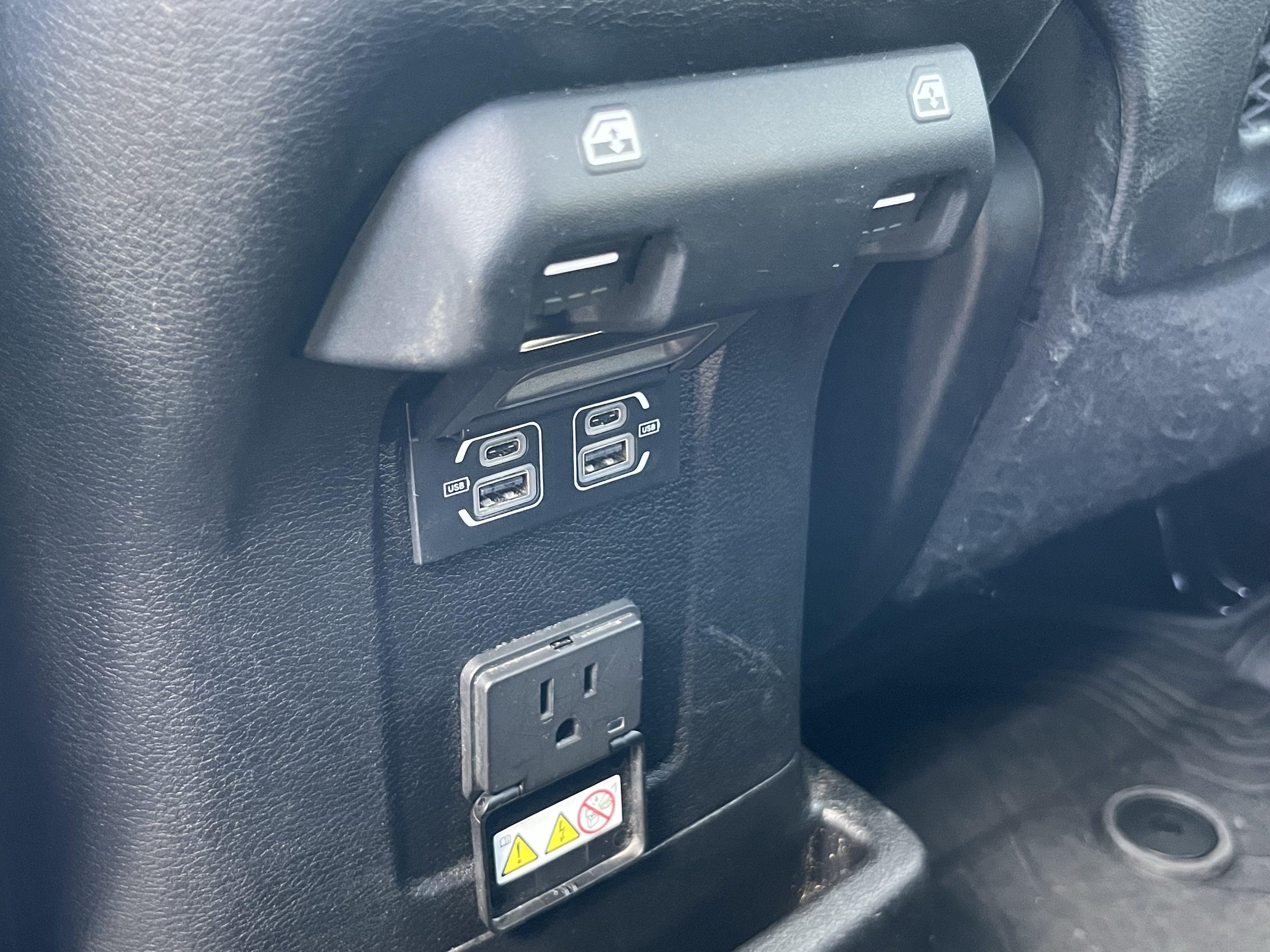 Used 2024 Jeep Wrangler High Altitude AWD/4WD image 20