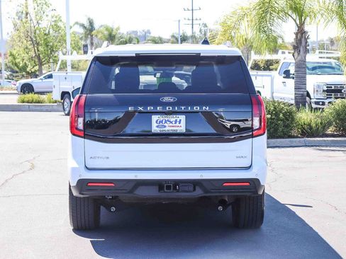 Certified 2025 Ford Expedition Max Active RWD image 5