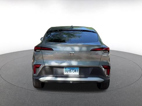 Used 2025 Buick Envista Preferred image 12