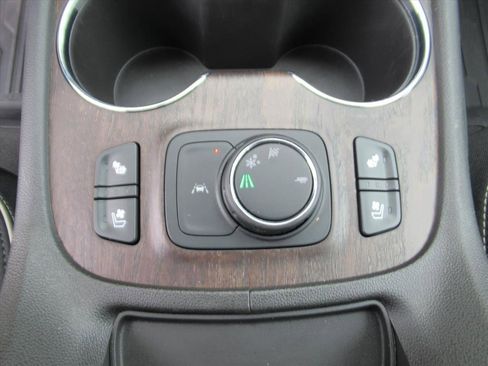 Used 2023 GMC Acadia Denali w/ Denali Ultimate Package image 26