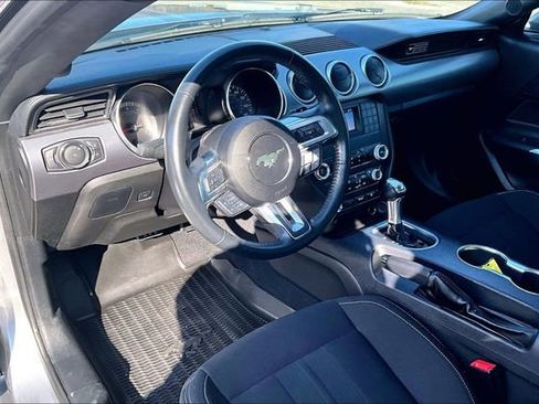 Used 2020 Ford Mustang GT image 13