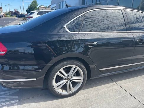 Used 2014 Volkswagen Passat TDI SE FWD image 7