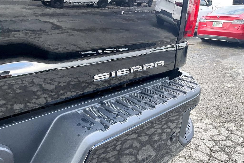 New 2026 GMC Sierra 2500 Denali w/ Denali Reserve Package AWD/4WD image 9