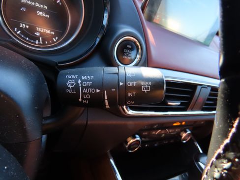 Used 2018 MAZDA CX-9 Signature image 37