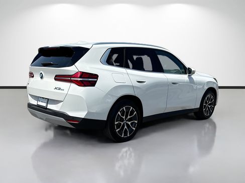 New 2026 BMW X3 xDrive30 w/ Convenience Package AWD/4WD image 3
