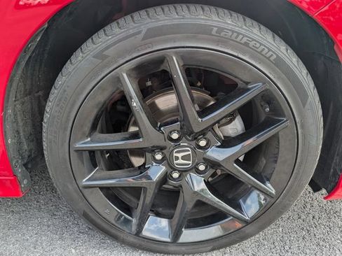 Used 2022 Honda Civic Sport image 9