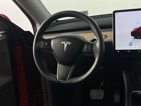 Used 2024 Tesla Model Y Long Range image 30