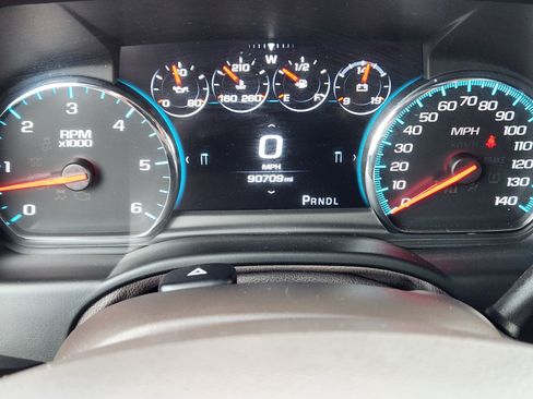 Used 2020 GMC Yukon Denali w/ Denali Premium Package RWD image 15