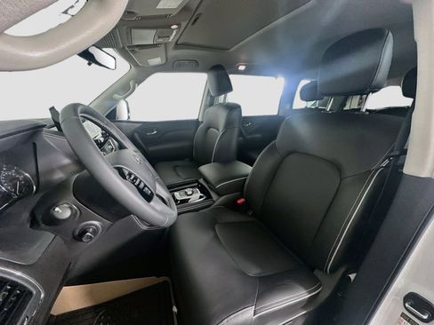 Used 2023 INFINITI QX80 Premium Select w/ Cargo Package AWD/4WD image 13