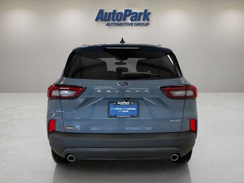 New 2026 Ford Escape ST-Line w/ Tech Pack #1 AWD/4WD image 6