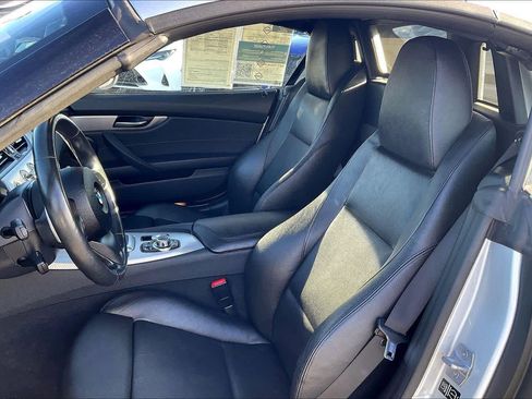 Used 2014 BMW Z4 sDrive35i image 6