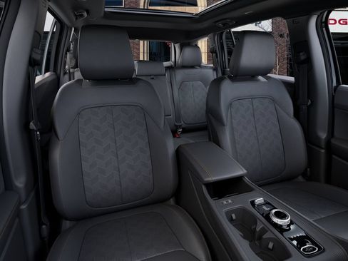 New 2026 Jeep Cherokee Overland w/ Advanced Pro Tech Group AWD/4WD image 16