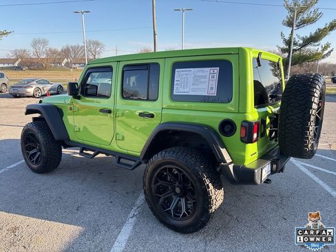 Used 2024 Jeep Wrangler Unlimited Sport AWD/4WD image 17