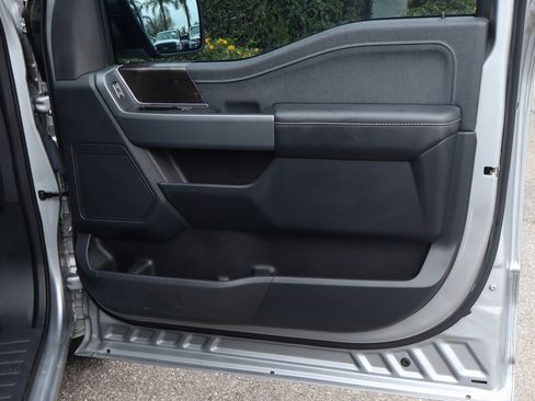 Used 2022 Ford F150 Lariat image 47