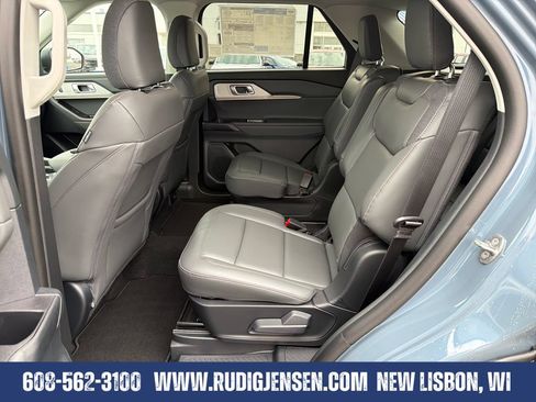New 2026 Ford Explorer Active w/ Active Comfort Package AWD/4WD image 24