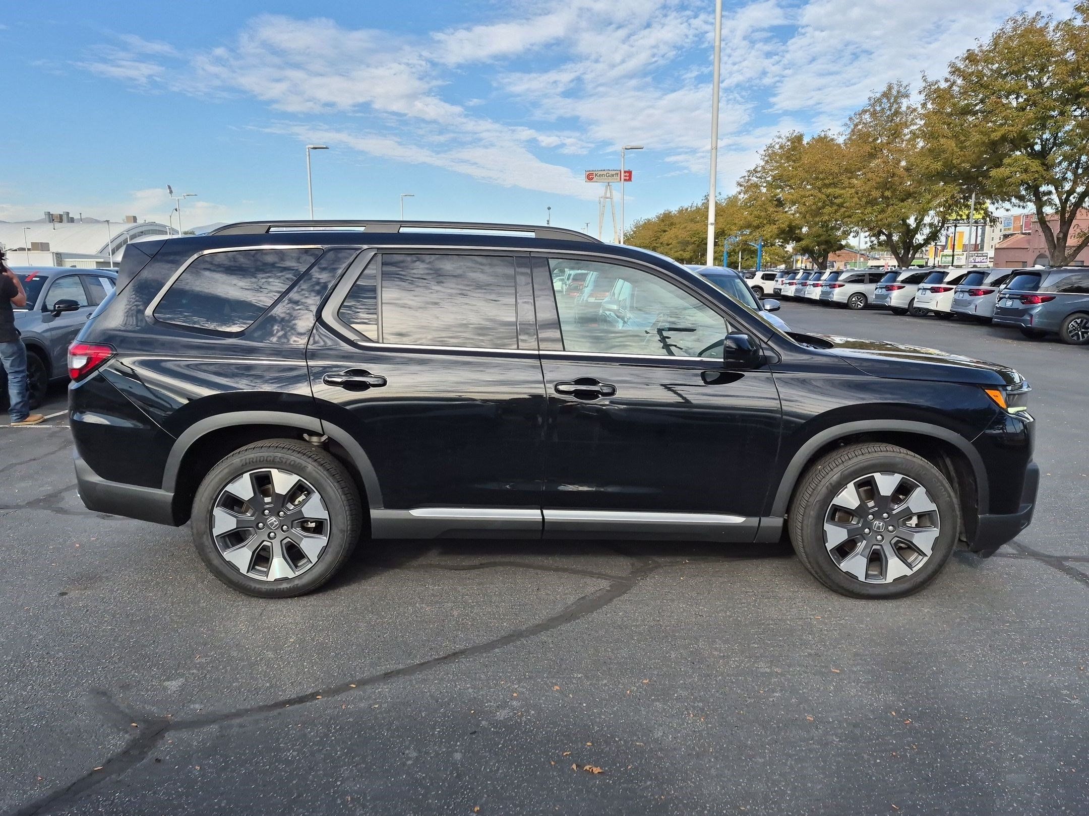 Certified 2026 Honda Pilot Elite image 2