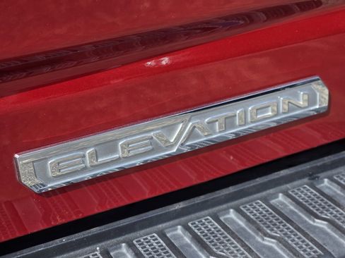 Used 2023 GMC Sierra 1500 Elevation image 11