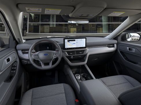 New 2026 Ford Explorer Active image 9
