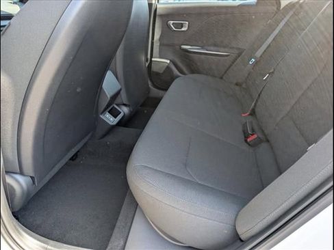 New 2026 Kia K4 FWD image 8