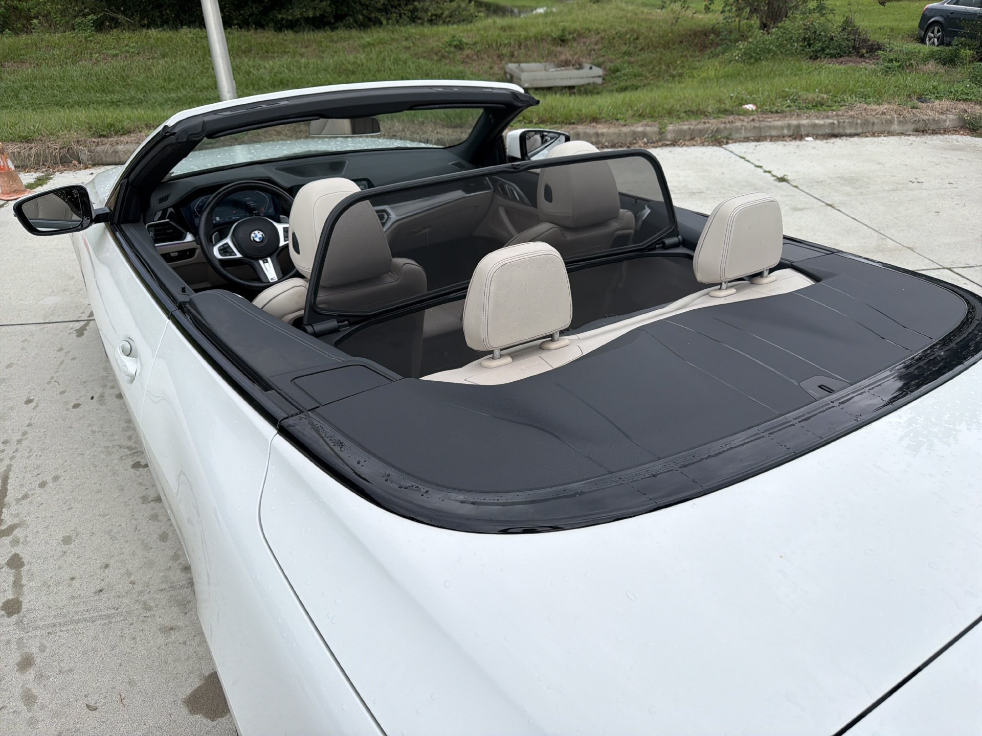 Used 2022 BMW 430i Convertible w/ M Sport Package RWD image 31
