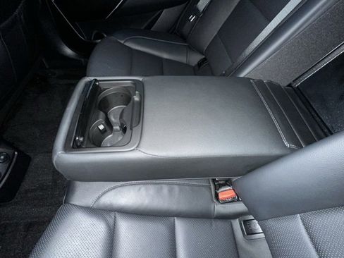 Used 2019 Kia Cadenza Technology image 28