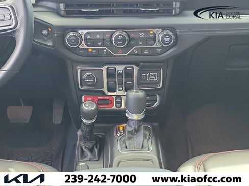 Used 2026 Jeep Wrangler Unlimited Rubicon 392 w/ Quick Order Package 27X Moab AWD/4WD image 20