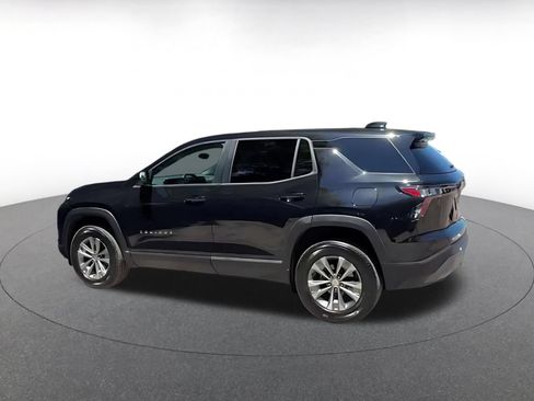 Used 2025 Chevrolet Equinox LT FWD image 9