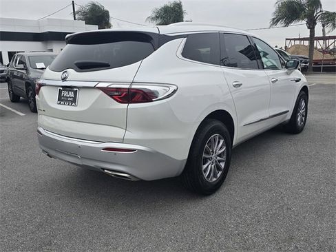 Used 2023 Buick Enclave Premium image 5