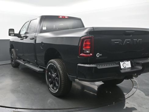 Used 2025 RAM 2500 Big Horn AWD/4WD image 4