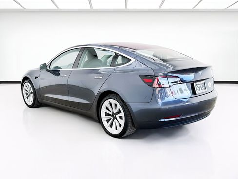 Used 2019 Tesla Model 3 image 6