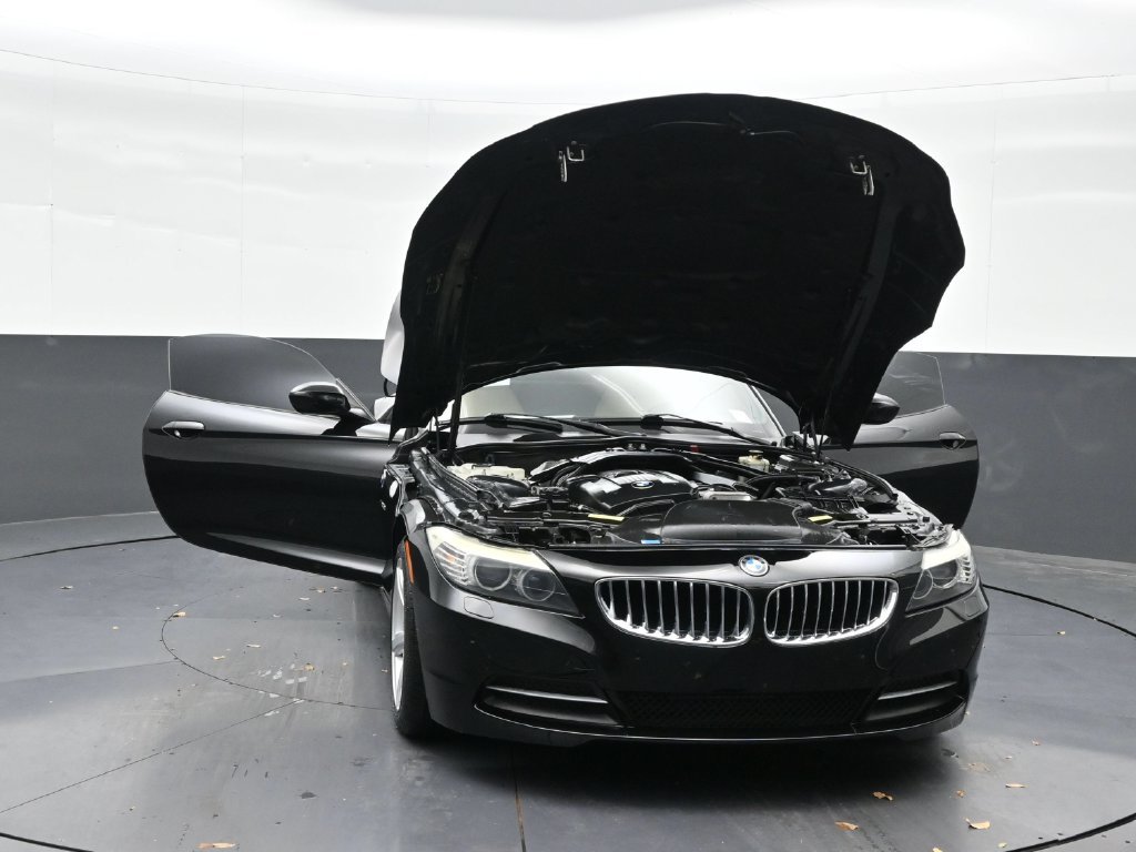 Used 2009 BMW Z4 sDrive30i RWD image 36
