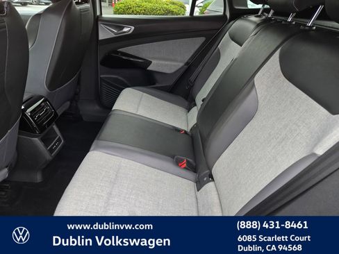 Certified 2023 Volkswagen ID.4 Pro RWD image 11