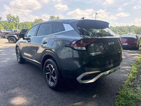 Used 2023 Kia Sportage LX image 4