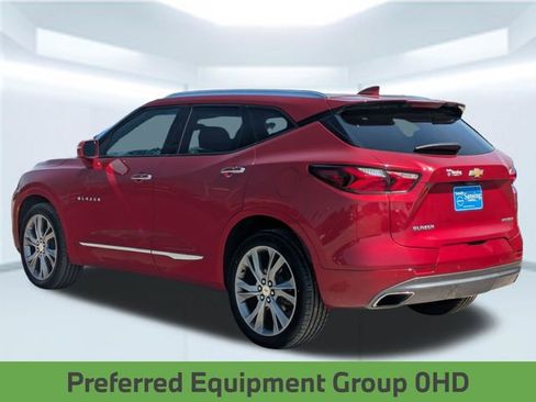 Used 2020 Chevrolet Blazer Premier w/ Driver Confidence II Package FWD image 4