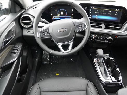 New 2026 Chevrolet Trax ACTIV FWD image 12