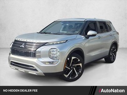 Used 2024 Mitsubishi Outlander SE