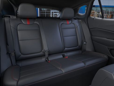 New 2025 Chevrolet Trax RS w/ Sunroof Package image 41