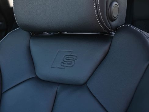 New 2025 Audi Q3 2.0T Premium image 44